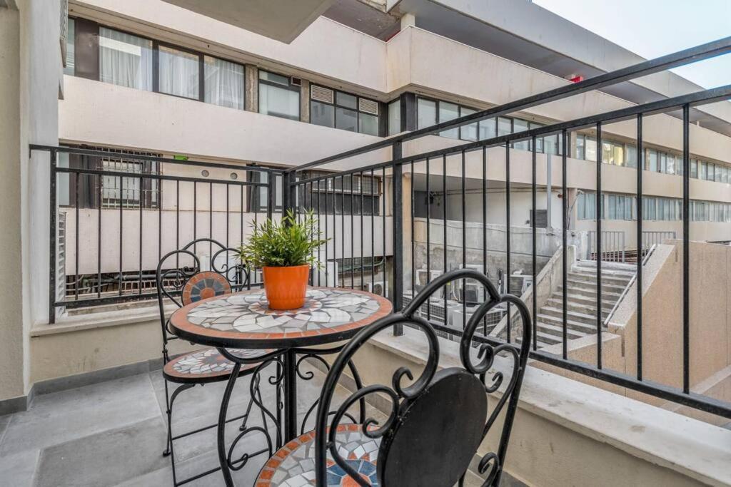 Bograshov Area - Cosy Apart' Hotel Close To The Beach Тель-Авив Экстерьер фото